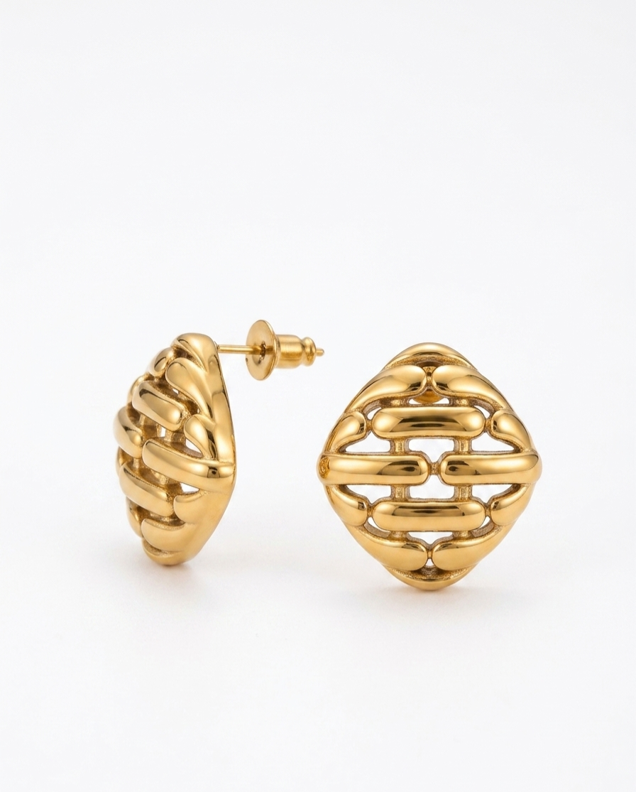 The Intertwined Grace Studs