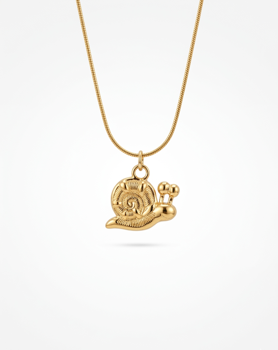 The Snail Necklace