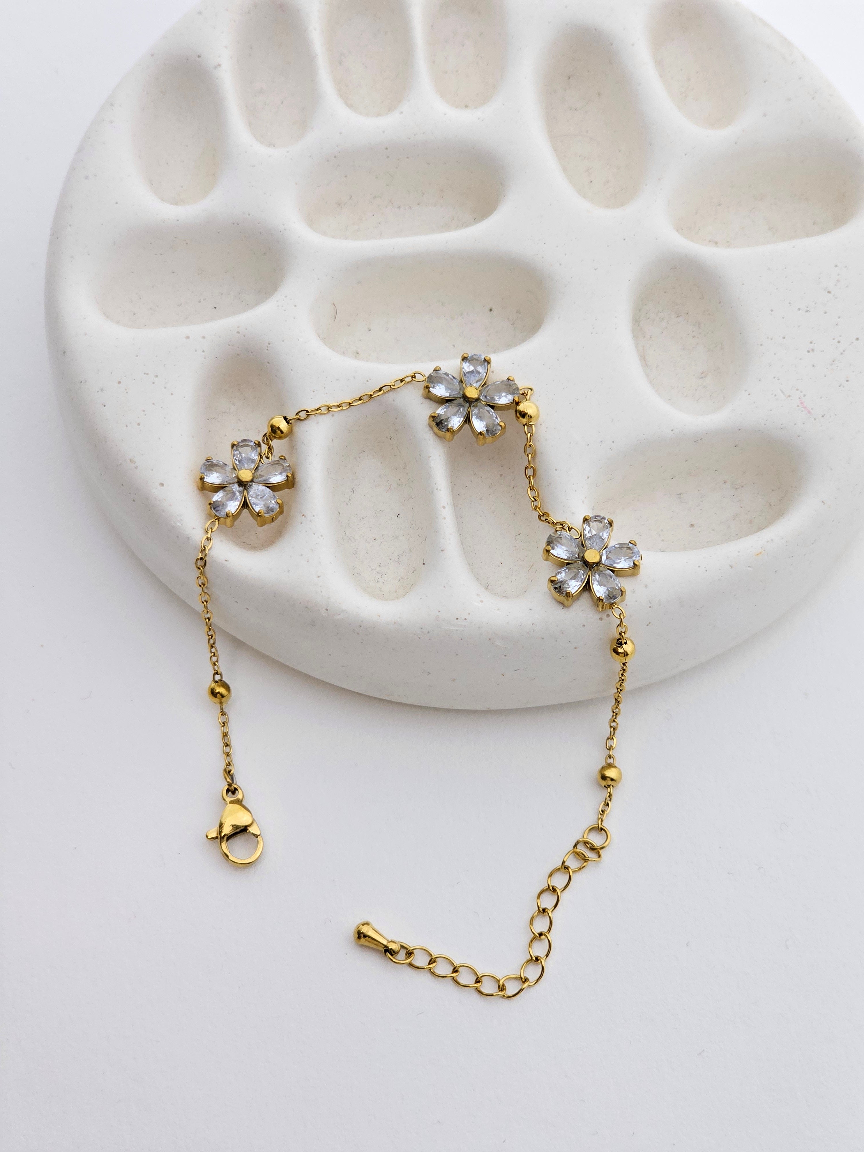 The Bloom Aura Bracelet