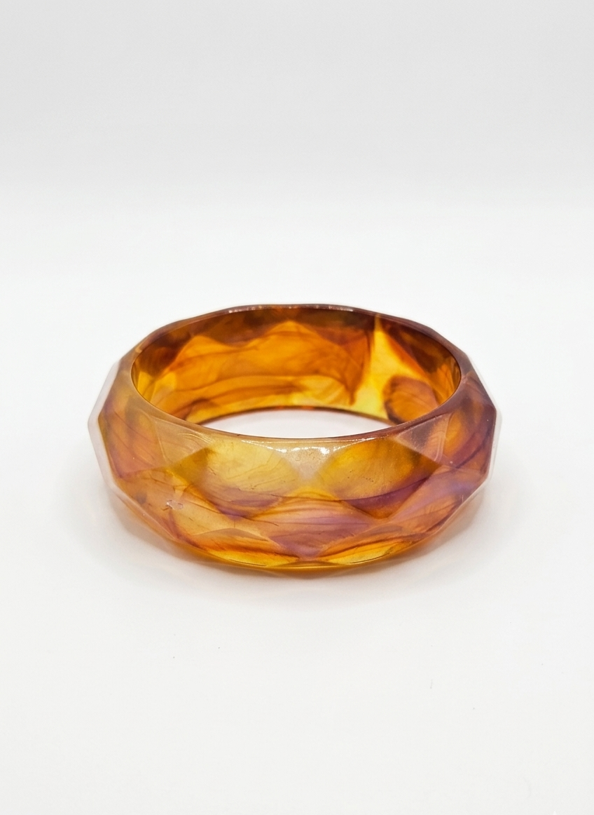 The Aurelia Swirl Bangle