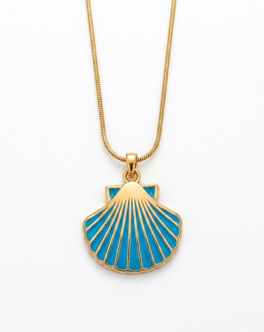 The Azure Scallop Shell Necklace