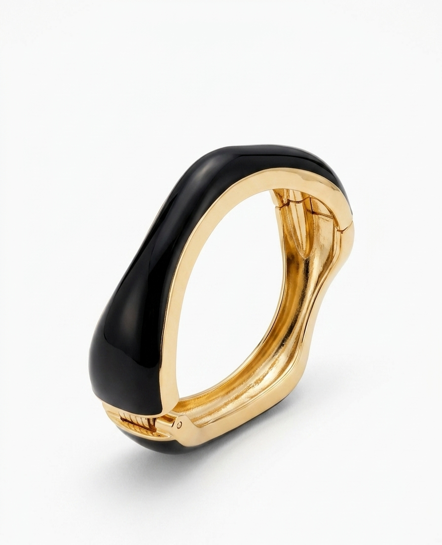 The Onyx Wave Bangle